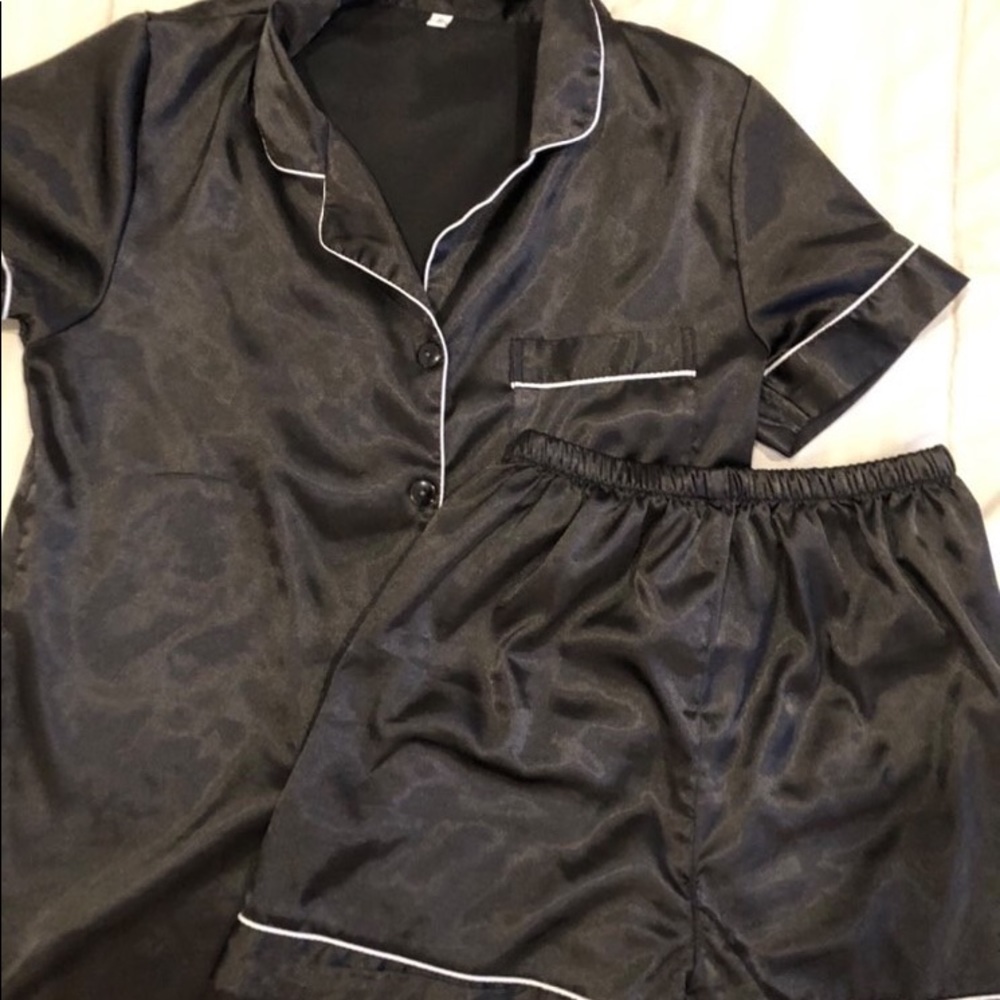 Black pjs